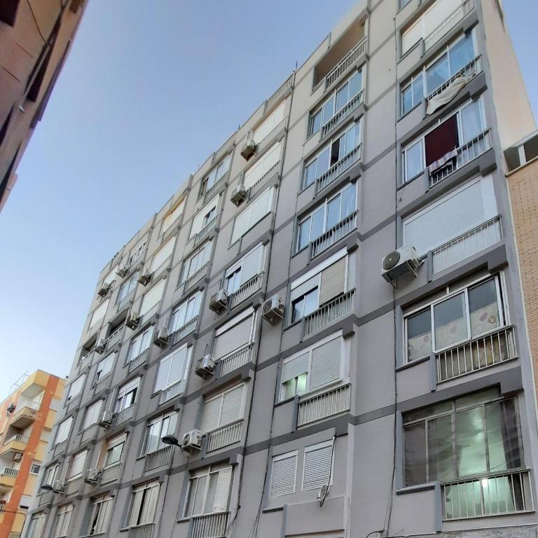 Apartamento a 50 m del mar con aire acondicionado y WiFi, Ideal familias,parejas - Apartamento de 1 dormitorio - 42