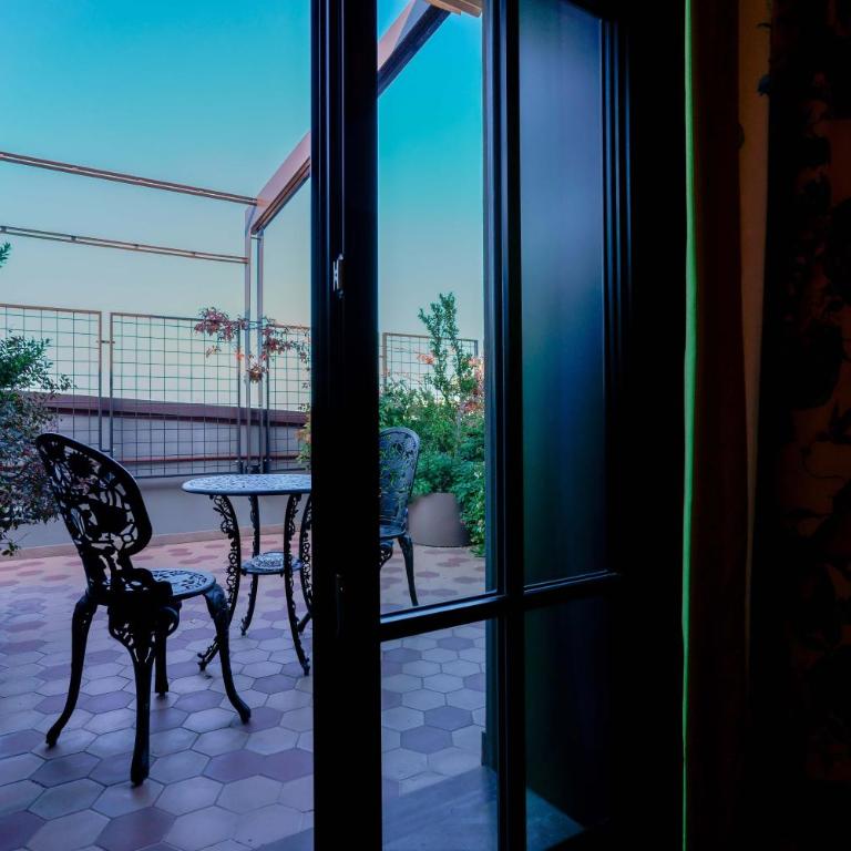 Skyline 1/7 B&B - Camera Matrimoniale/Doppia con Letti Singoli con Terrazza - 22