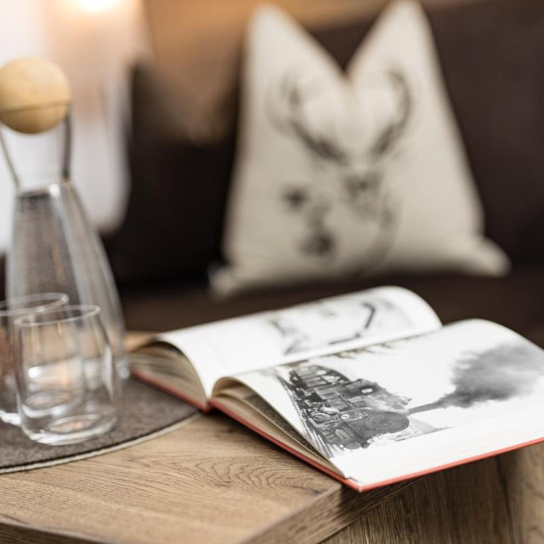 Boutique & Fashion Hotel Maciaconi - Gardenahotels - Suite Deluxe - 26
