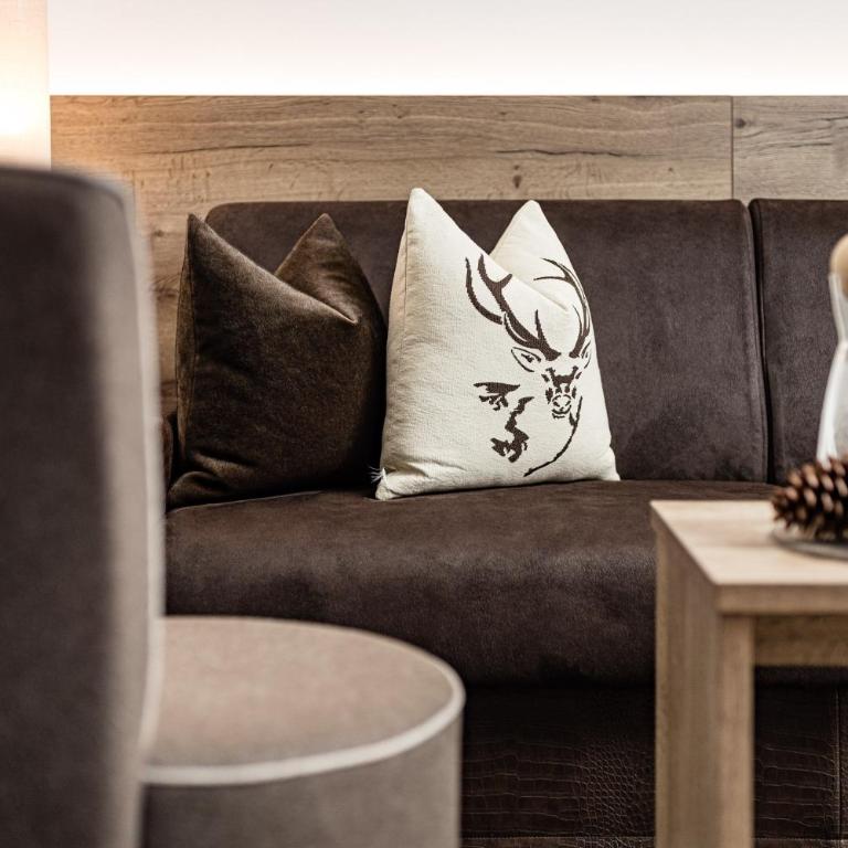 Boutique & Fashion Hotel Maciaconi - Gardenahotels - Suite Deluxe - 9