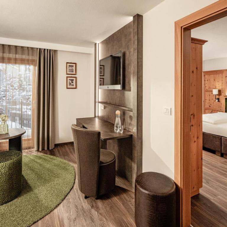 Boutique & Fashion Hotel Maciaconi - Gardenahotels - Suite - 10