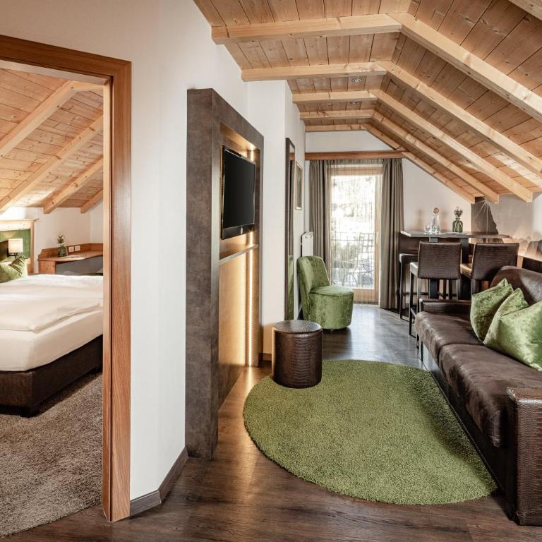 Boutique & Fashion Hotel Maciaconi - Gardenahotels - Suite - 14