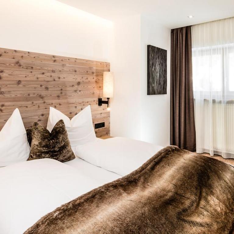 ArtHotel Anterleghes - Gardenahotels - Due Camere Matrimoniali Comunicanti (4 Adulti) - 7