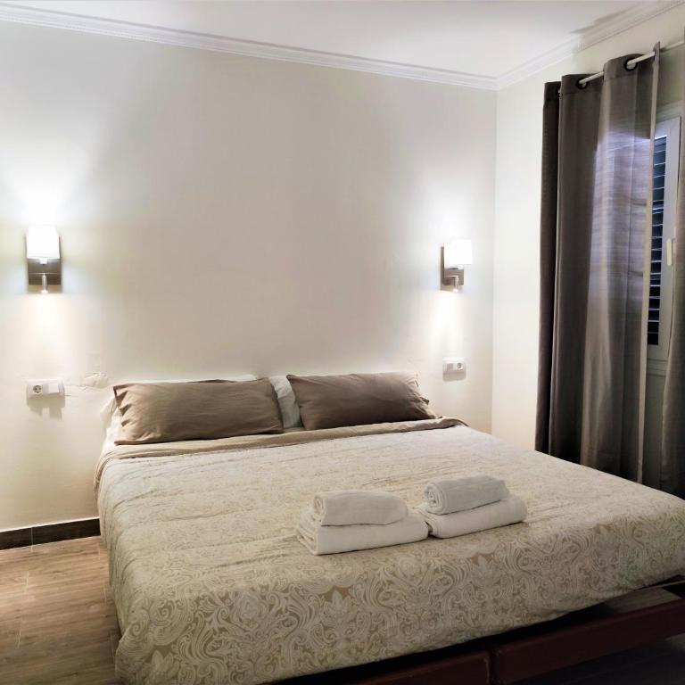 Apartamentos Juan Benítez - Apartamento con balcón 7 - 2