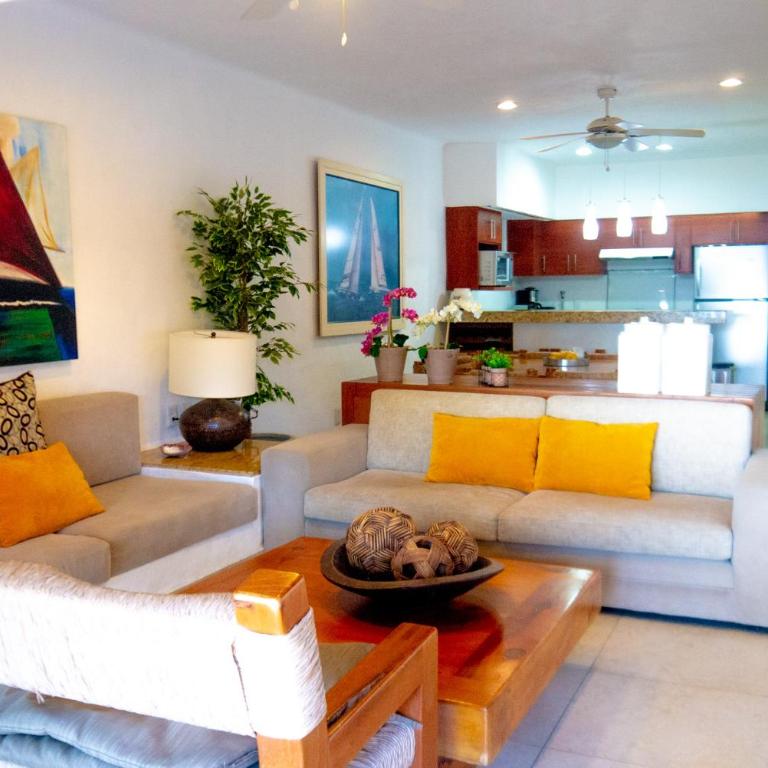 Los Tules Ocean Front Condo ,With Amazing Ocean View by Kivoya - Apartamento de 3 dormitorios - 3