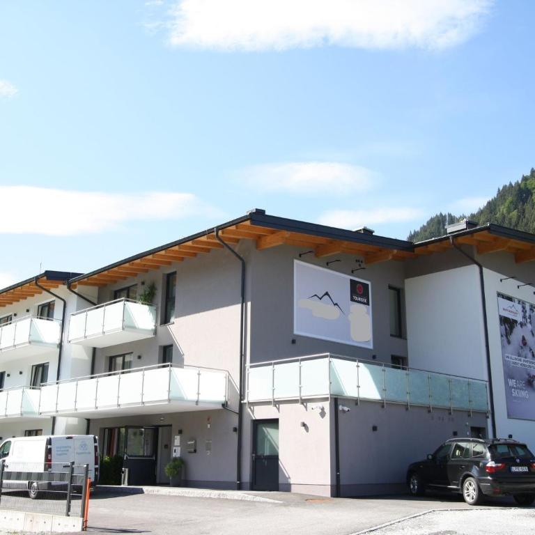Apartment in Kleinarl near Ski Lift - Apartment - 1