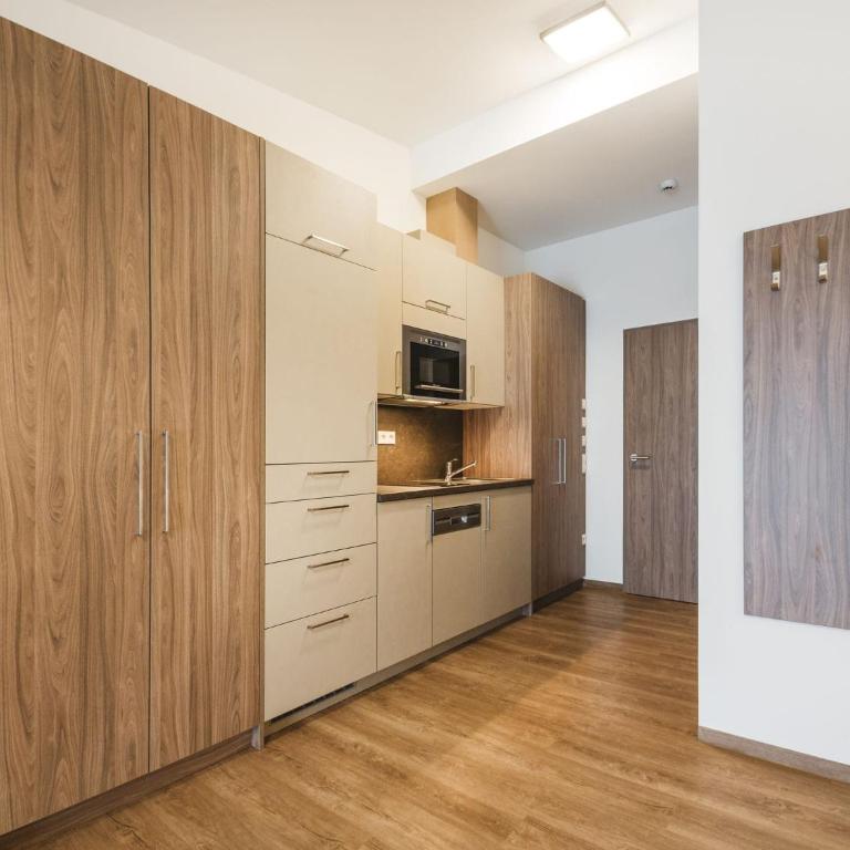 Apartment in Kleinarl near Ski Lift - Apartment - 6