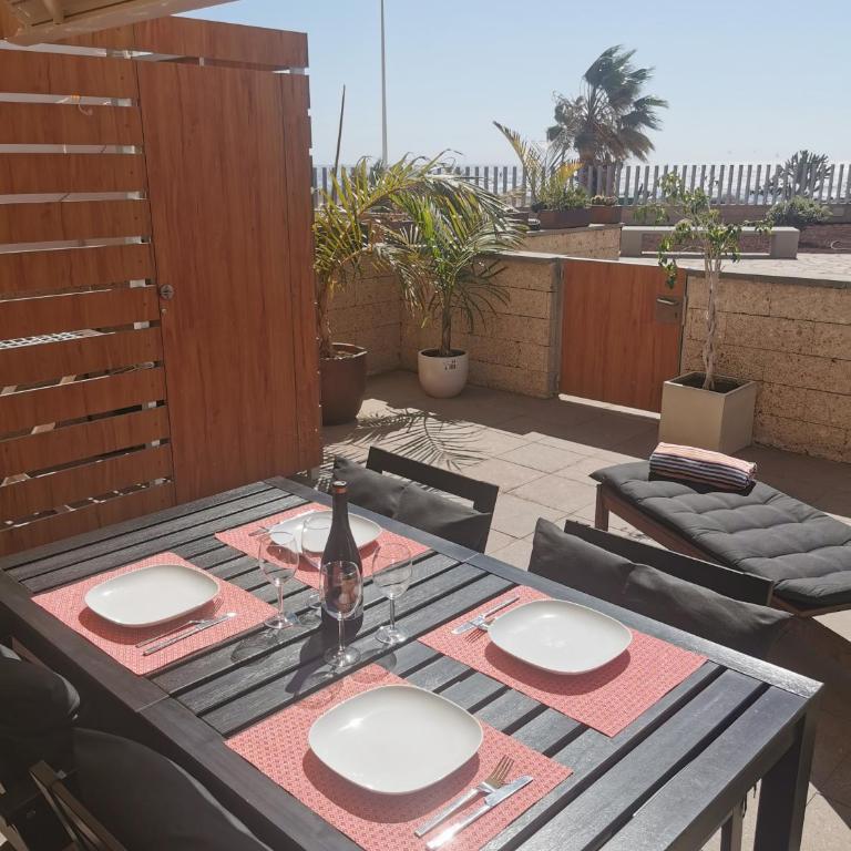 Modern sea view duplex with parking and aircon - Apartamento de 2 dormitorios - 1