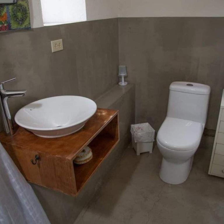 DEPARTAMENTO ROCAFUERTE - One-Bedroom Apartment - 2