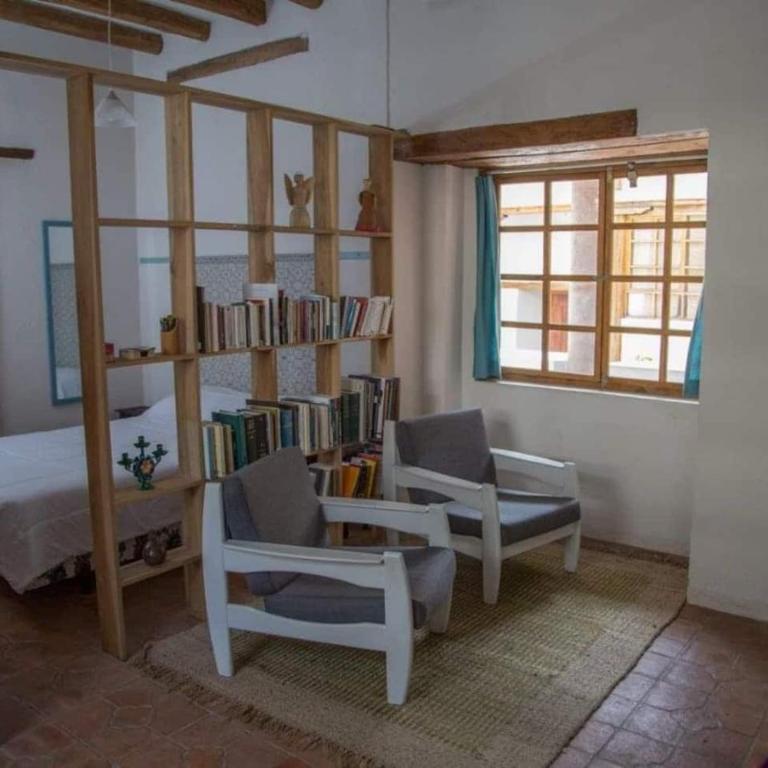 DEPARTAMENTO ROCAFUERTE - One-Bedroom Apartment - 4