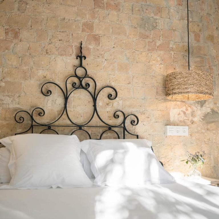 Casa de la Romanilla - Two-Bedroom Apartment - 9