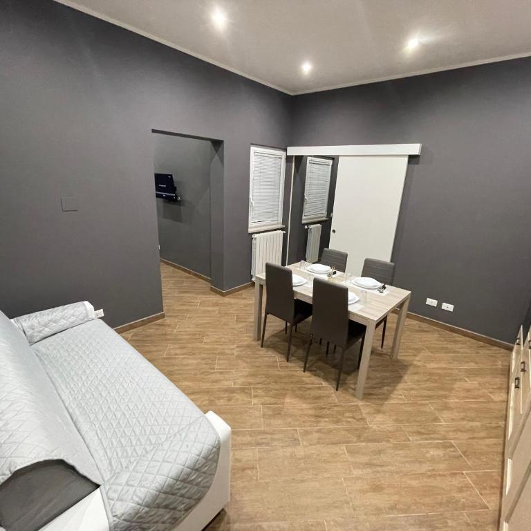 B&B Miramare Suite Borgo - Two-Bedroom Suite - 12
