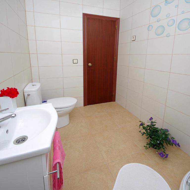 Hostal Azahara - Habitación Doble - 2 camas - 3