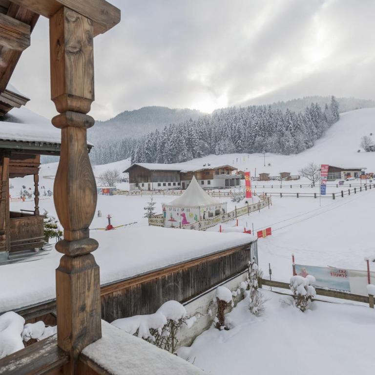 Chalet in Ellmau near Ski Lift - Superior Chalet - 34