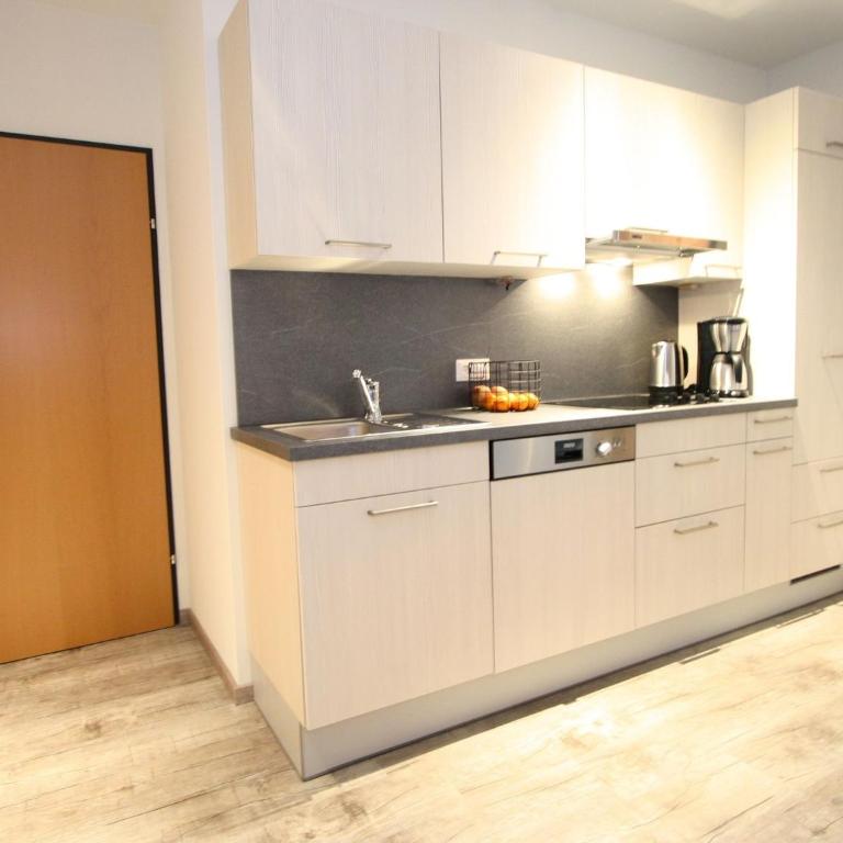 Apartment in Lungau near Ski Slopes - Apartment mit 3 Schlafzimmern - 6
