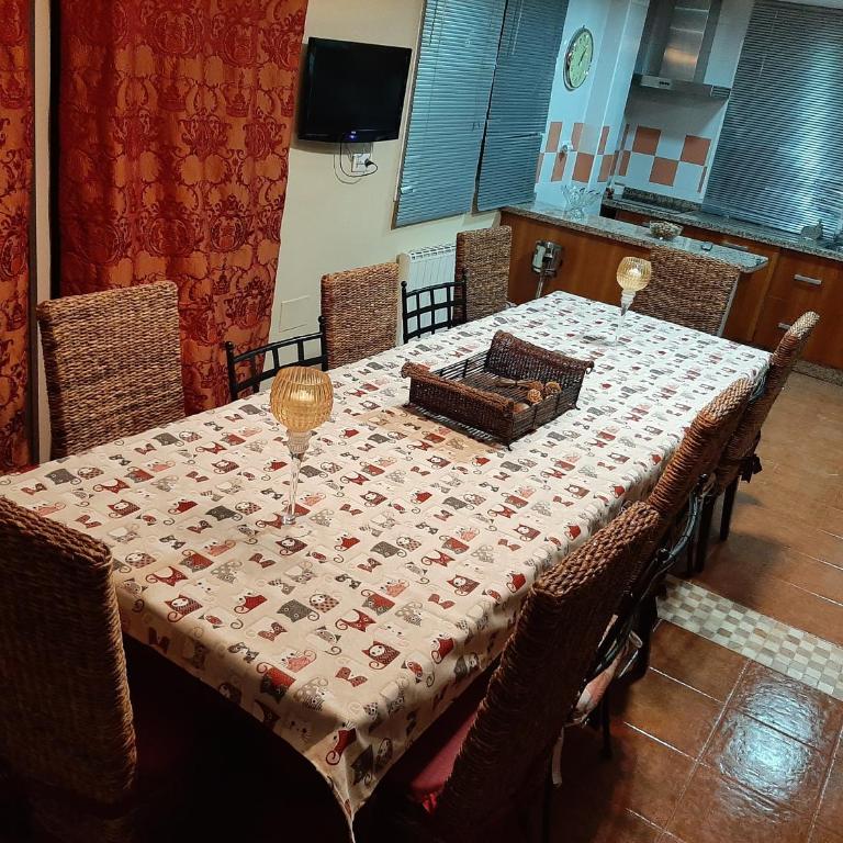 Villa Alfaguara-Holiday Home Granada & Sierra Nevada - Chalet - 28