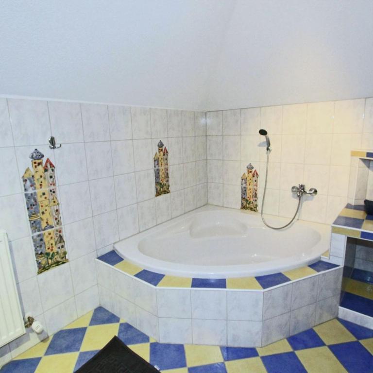 Apartment in Kaltenbach near Ski Lift - One-Bedroom Apartment - 7