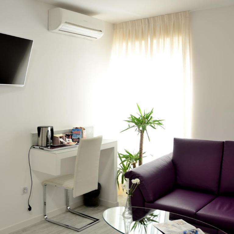 Hostal Alexis Madrid - Premium Double Room - 5