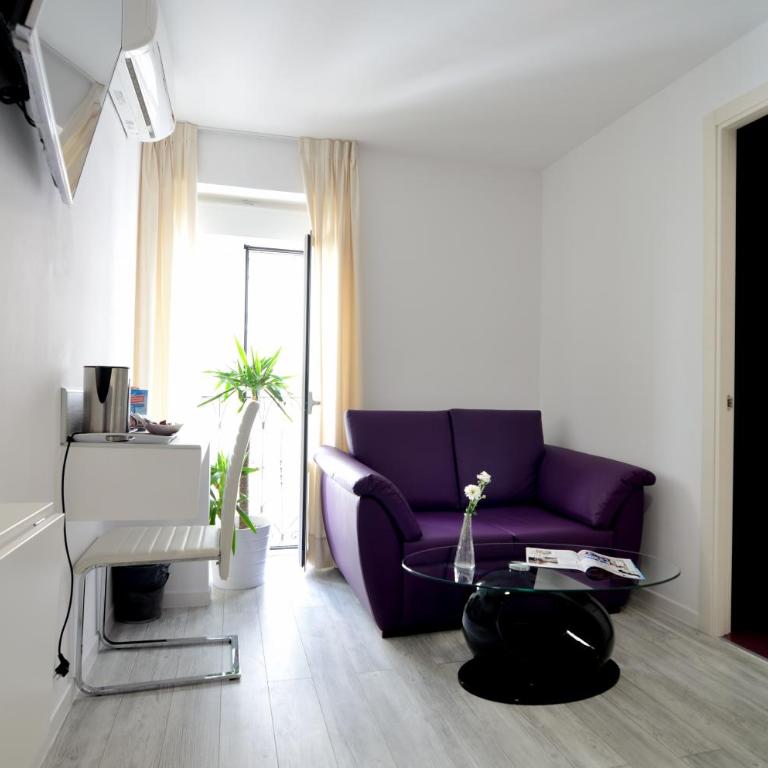 Hostal Alexis Madrid - Premium Double Room - 12