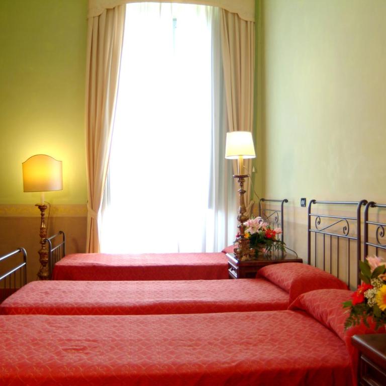Domus Sessoriana - Habitación Triple - 5