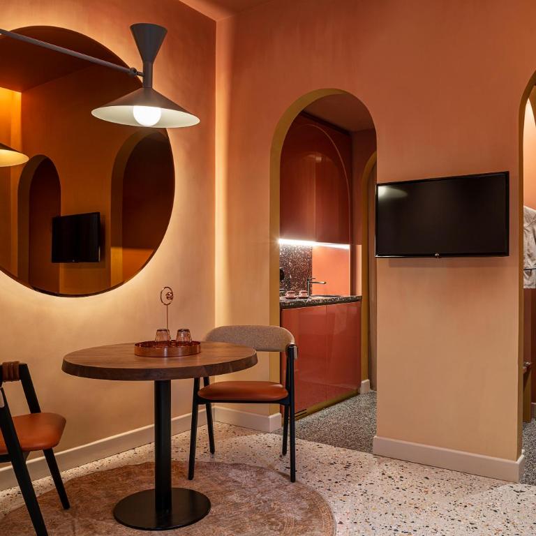 Enterprise Hotel Design & Boutique - Suite Queen con Vasca Idromassaggio - 3