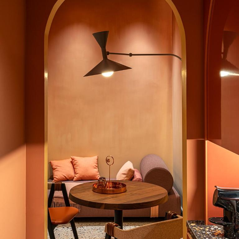 Enterprise Hotel Design & Boutique - Suite Queen con Vasca Idromassaggio - 2