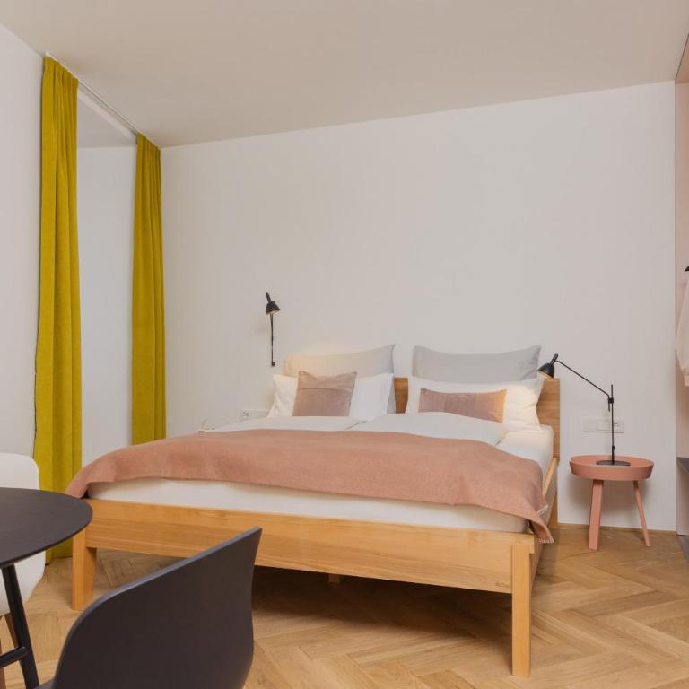 Marktbar Studios - Boutique Aparthotel - Doppelzimmer mit Kingsize-Bett - 10
