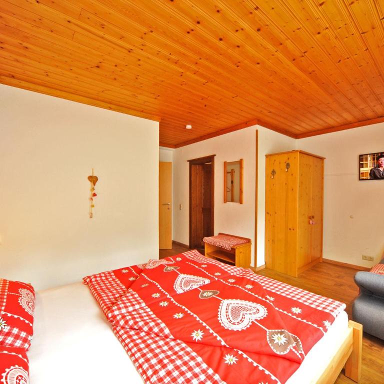 Haus Hasslacher - Two-Bedroom Apartment - 19