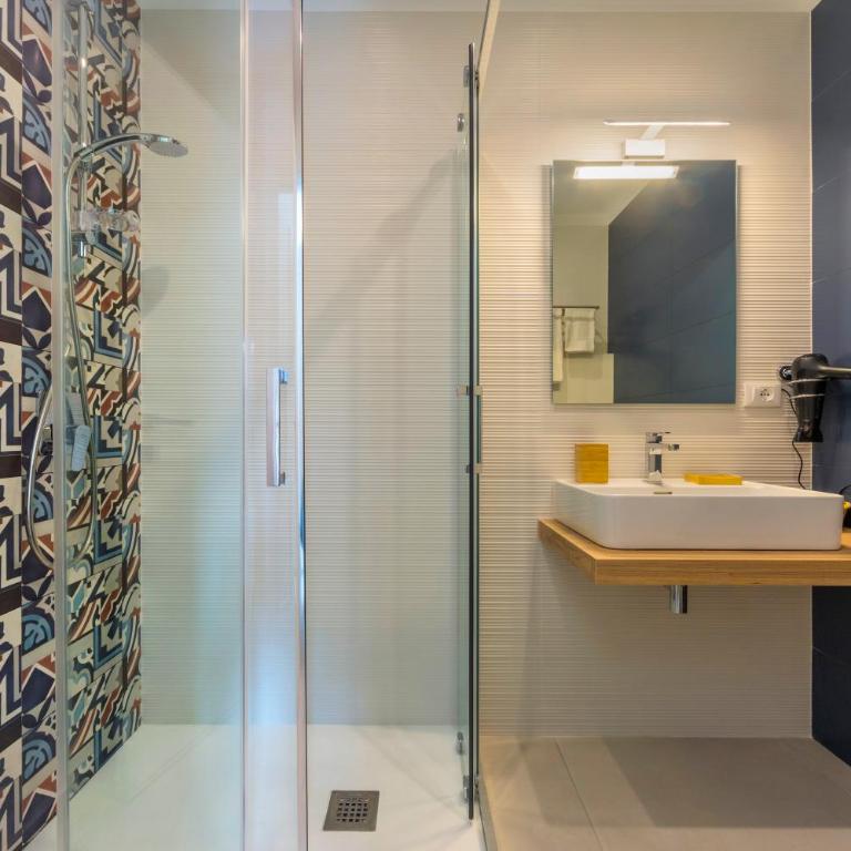 Syraka Design Rooms & Suites - Deluxe Zimmer - 3