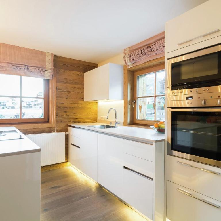 Chalet in Ellmau near Ski Slopes - Superior Chalet - 3