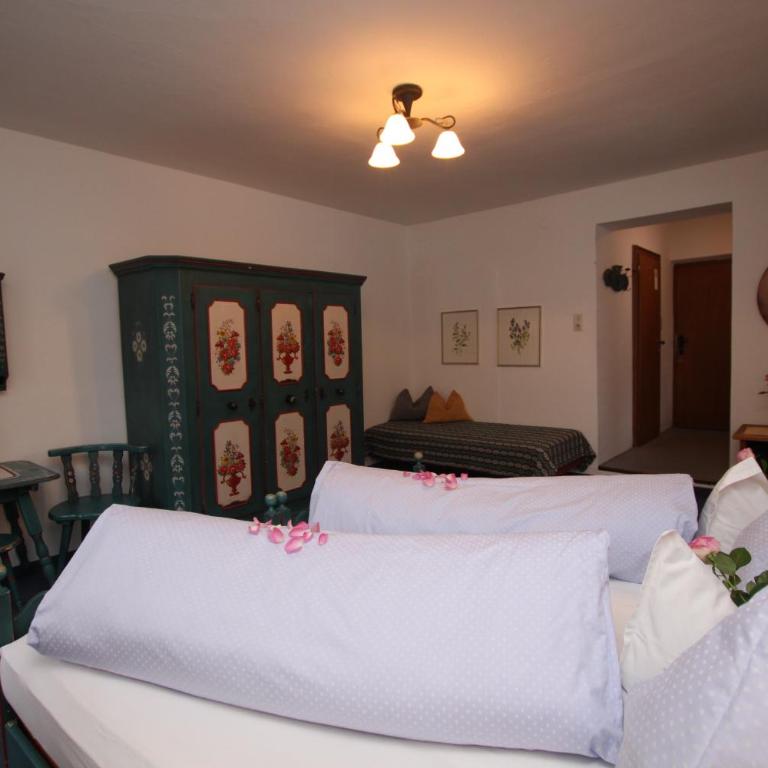Gasthof zur Mühle - Doppelzimmer mit Dusche - 1
