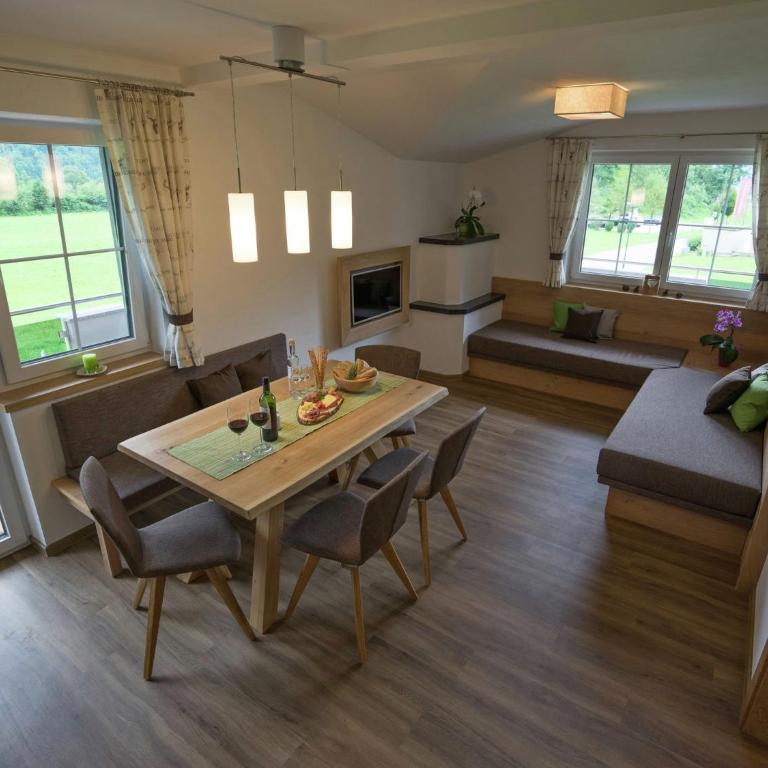 Holiday flat near four ski lifts in Mayrhofen - Apartment mit 2 Schlafzimmern - 2