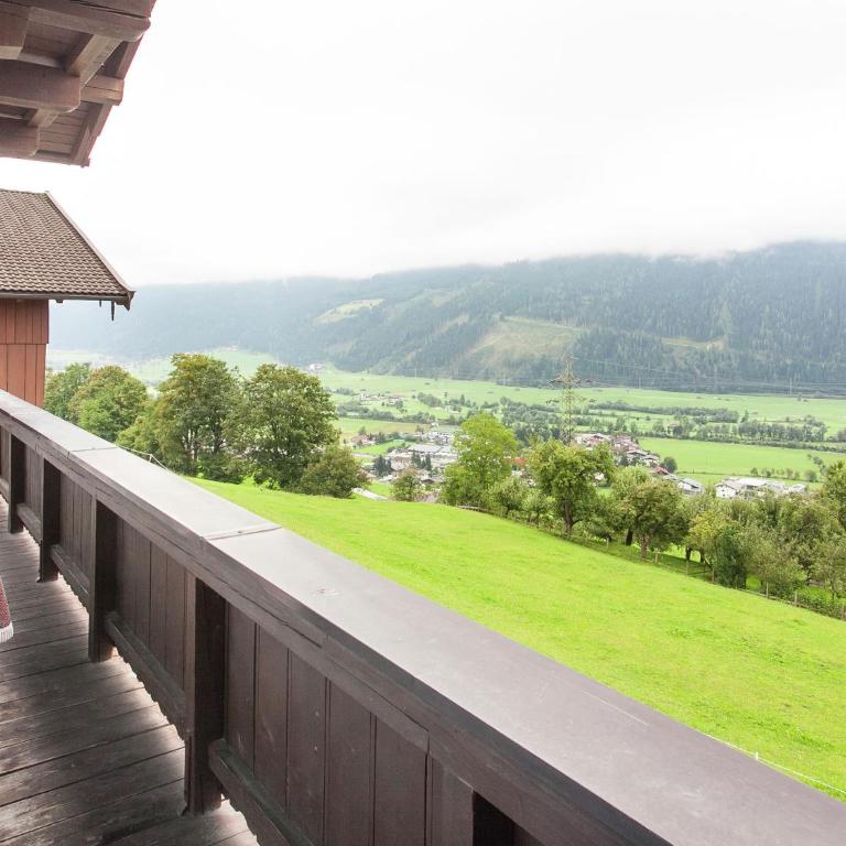 Chalet in Alps near Ski Slopes - Apartment mit 2 Schlafzimmern - 38