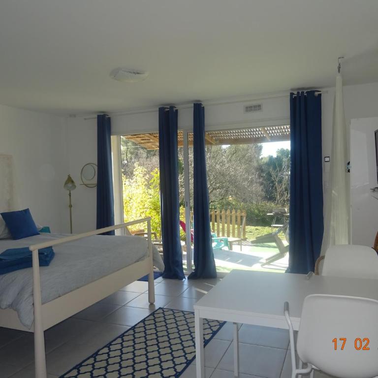 Les Ecrins d'Aix-en-Provence - Studio avec Terrasse - 13