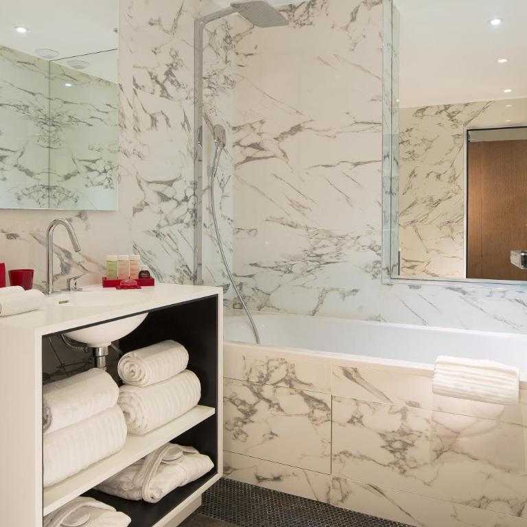Hotel de Seze - Chambre Deluxe Double ou Lits Jumeaux - 4