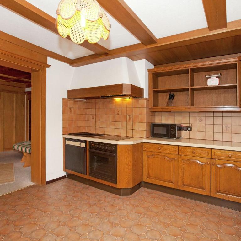 Apartment in Pettneu near St Anton Ski Slopes - Apartment mit 3 Schlafzimmern - 9