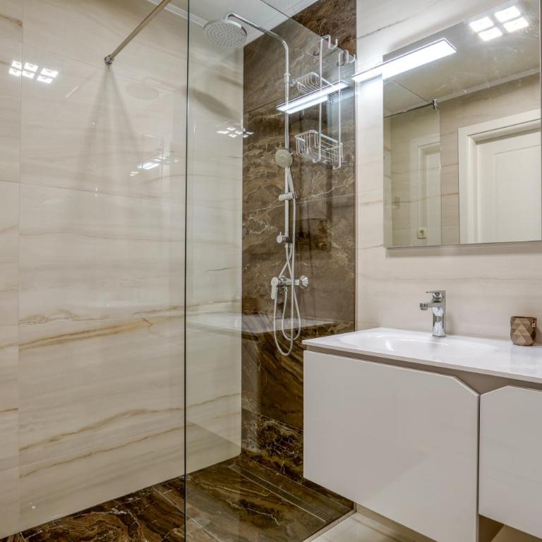 Apt "Sunrise" Budva Center with Garage Parking - Apartman sa 1 Spavaćom Sobom - 22