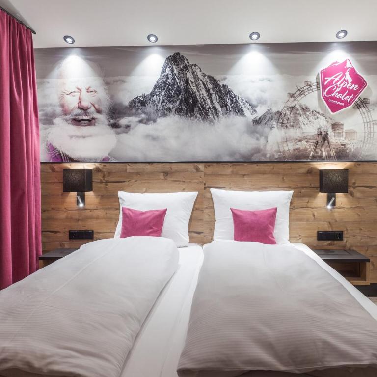 Luxury Chalet Gaschurn near Ski Lift - Superior Chalet - 11