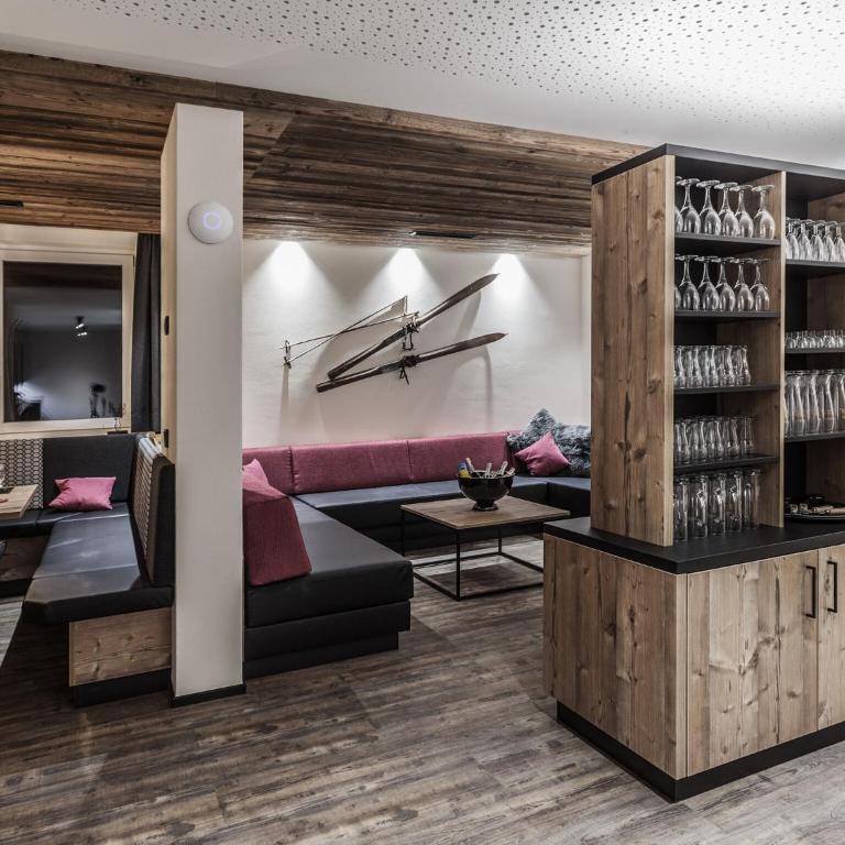 Luxury Chalet Gaschurn near Ski Lift - Superior Chalet - 2