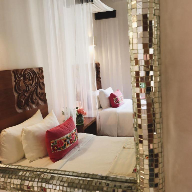 Casa de Las Palomas Boutique Hotel by Paloma's Hotels - Adults Only - Deluxe Quadruple Room - 4