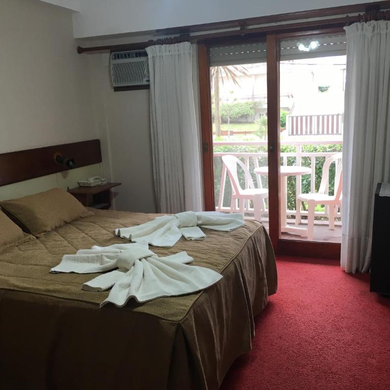 Hosteria San Marcos - Classic Double Room with Balcony - 3