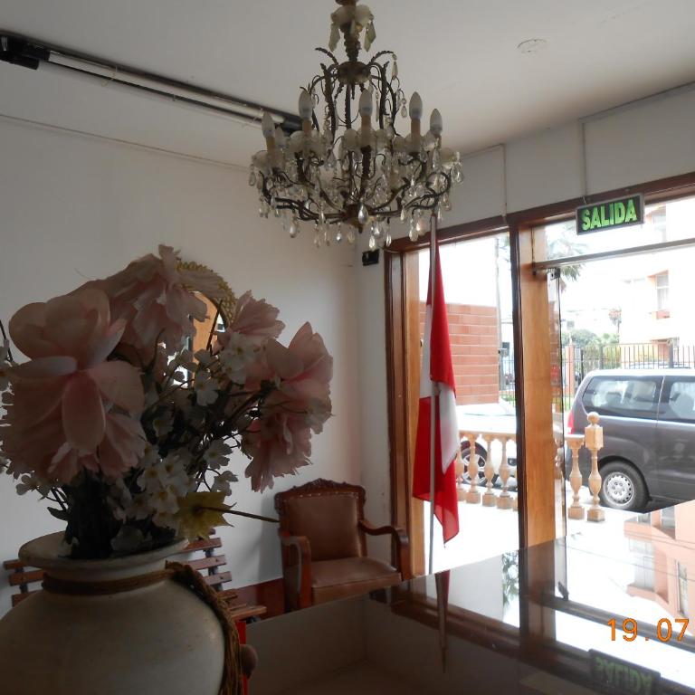 Hostal Cesar Alberto - Habitación Doble - 5