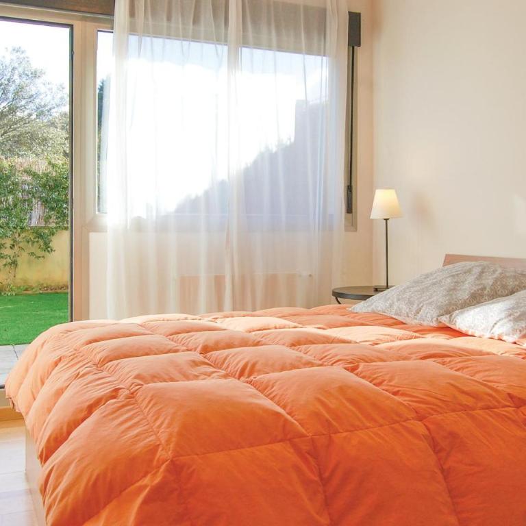2 Bedroom Cozy Apartment In Llanes - Two-Bedroom Apartment - 12
