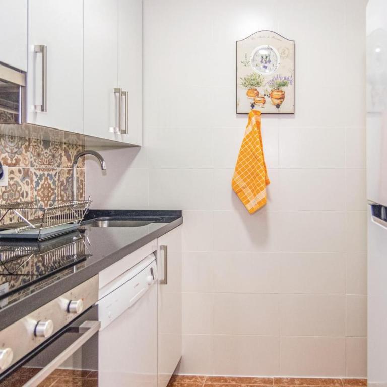 Lovely Apartment In Córdoba With Wifi - Apartamento de 2 dormitorios - 13