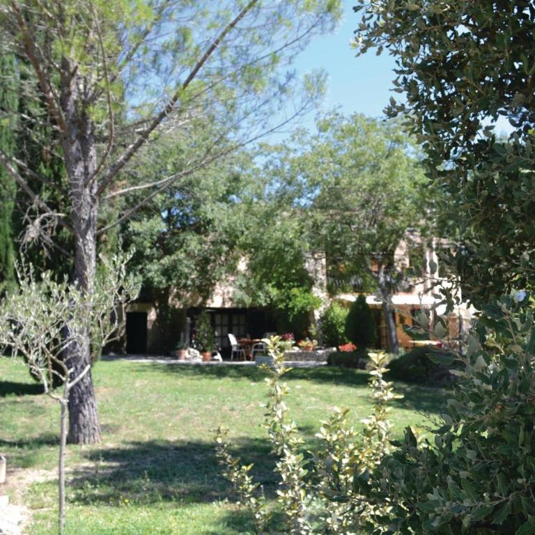 1 Bedroom Amazing Apartment In Lorgues - One-Bedroom Apartment - 11