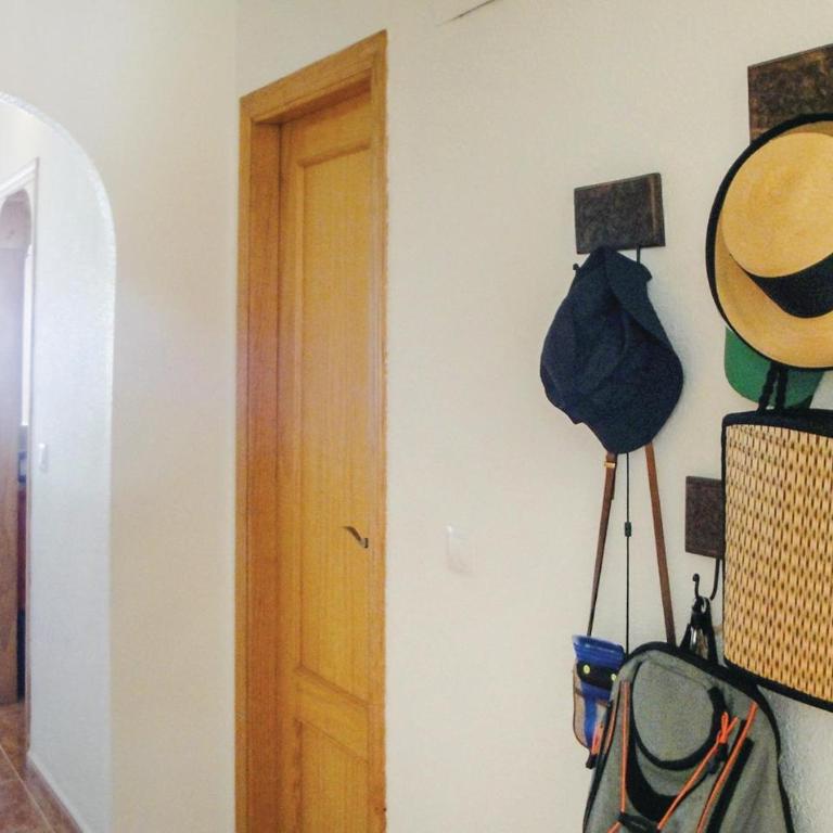 2 Bedroom Cozy Apartment In Torrevieja - Apartamento de 2 dormitorios - 6