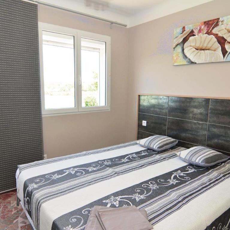 Nice Home In Le Grau D'agde - Maison de Vacances 4 Chambres - 24