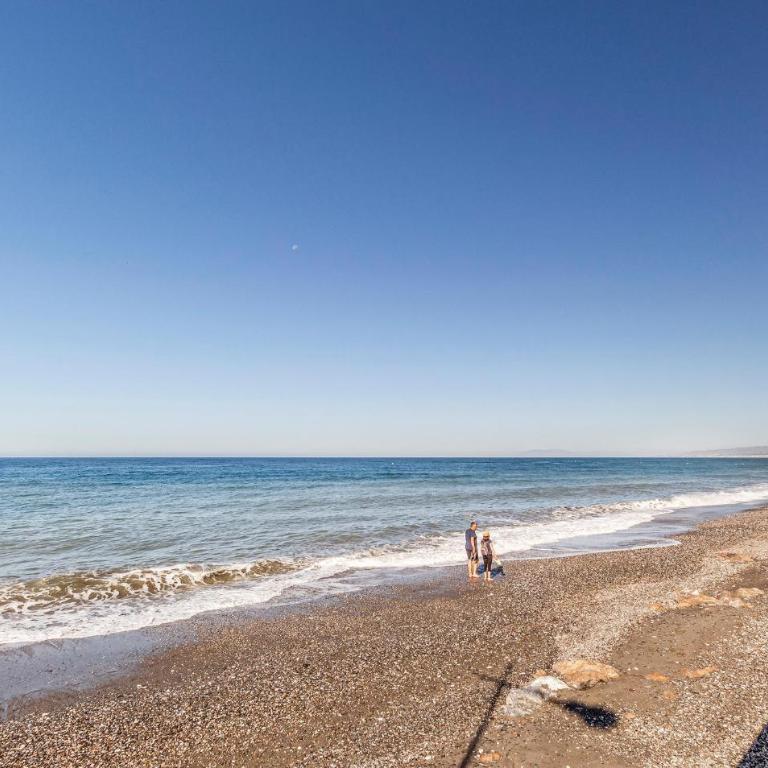 Beach Front Apartment In Torrox Costa With Wifi - Apartamento de 2 dormitorios - 28