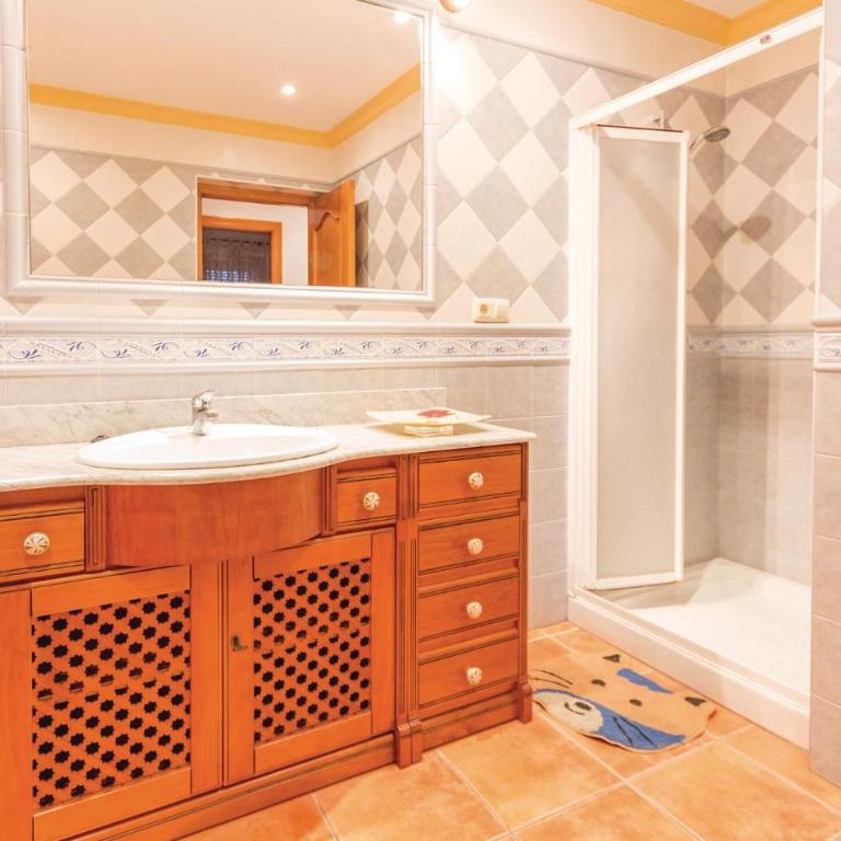 Awesome Home In Frigiliana - Casa Vacacional de 3 dormitorios - 23