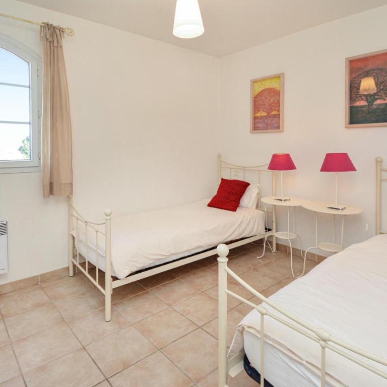 Belle Maison À Aigues-Mortes - Maison de Vacances 2 Chambres - 20